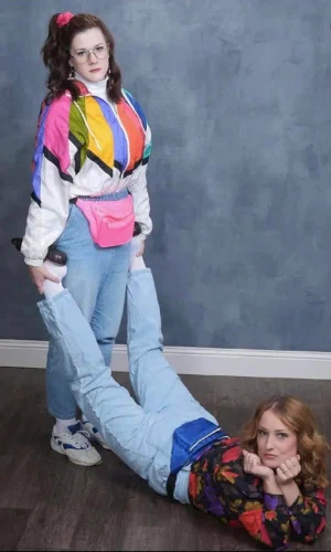 Pose 25 in Duo Poses category