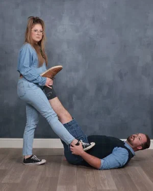 Pose 47 in Duo Poses category