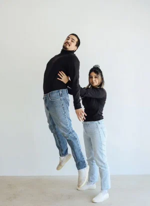 Pose 56 in Duo Poses category