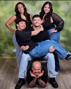 Pose 89 in Group Poses category