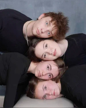 Pose 93 in Group Poses category