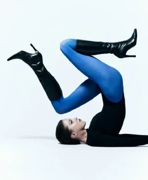 Pose 1 in Solo Poses category