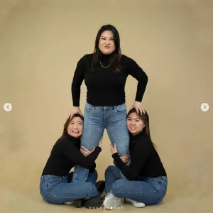 Pose 71 in Triple Poses category