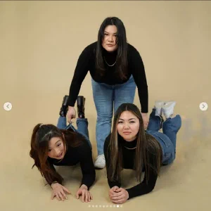 Pose 79 in Triple Poses category